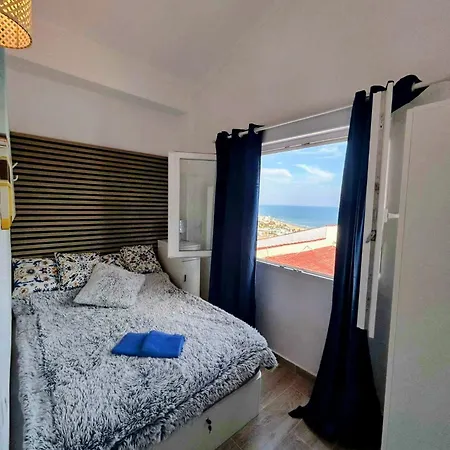 Casa *